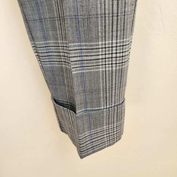 Sharis Place Pants Womens Size Italy 48 Gray Black White Plaid Cuffed Pockets - Picture 5 of 16